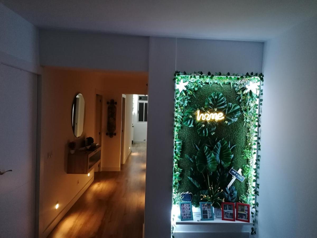 Ferienwohnung Piso Agradable Cerca De La Playa Almería Exterior foto