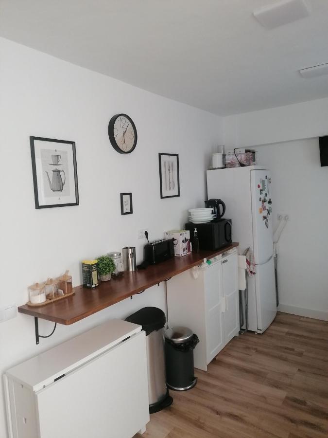Ferienwohnung Piso Agradable Cerca De La Playa Almería Exterior foto