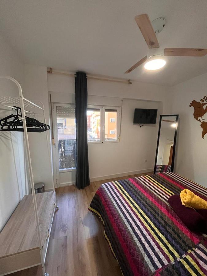 Ferienwohnung Piso Agradable Cerca De La Playa Almería Exterior foto