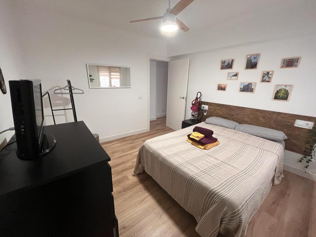 Ferienwohnung Piso Agradable Cerca De La Playa Almería Exterior foto